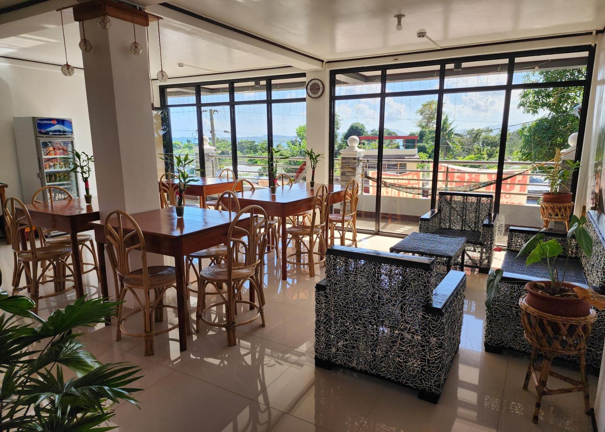 Nober Pension House City Center Puerto Princesa Dış mekan fotoğraf