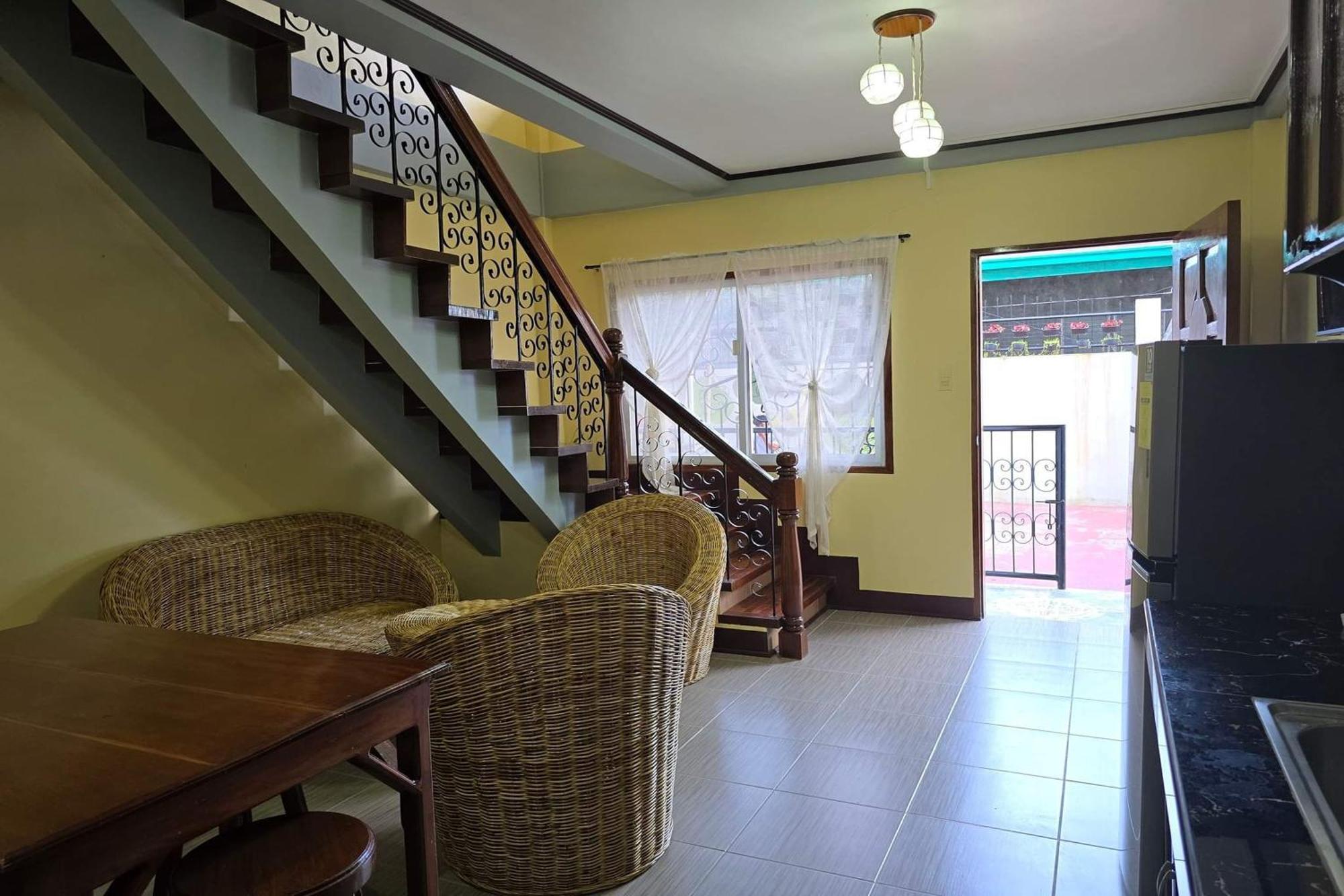Nober Pension House City Center Puerto Princesa Dış mekan fotoğraf