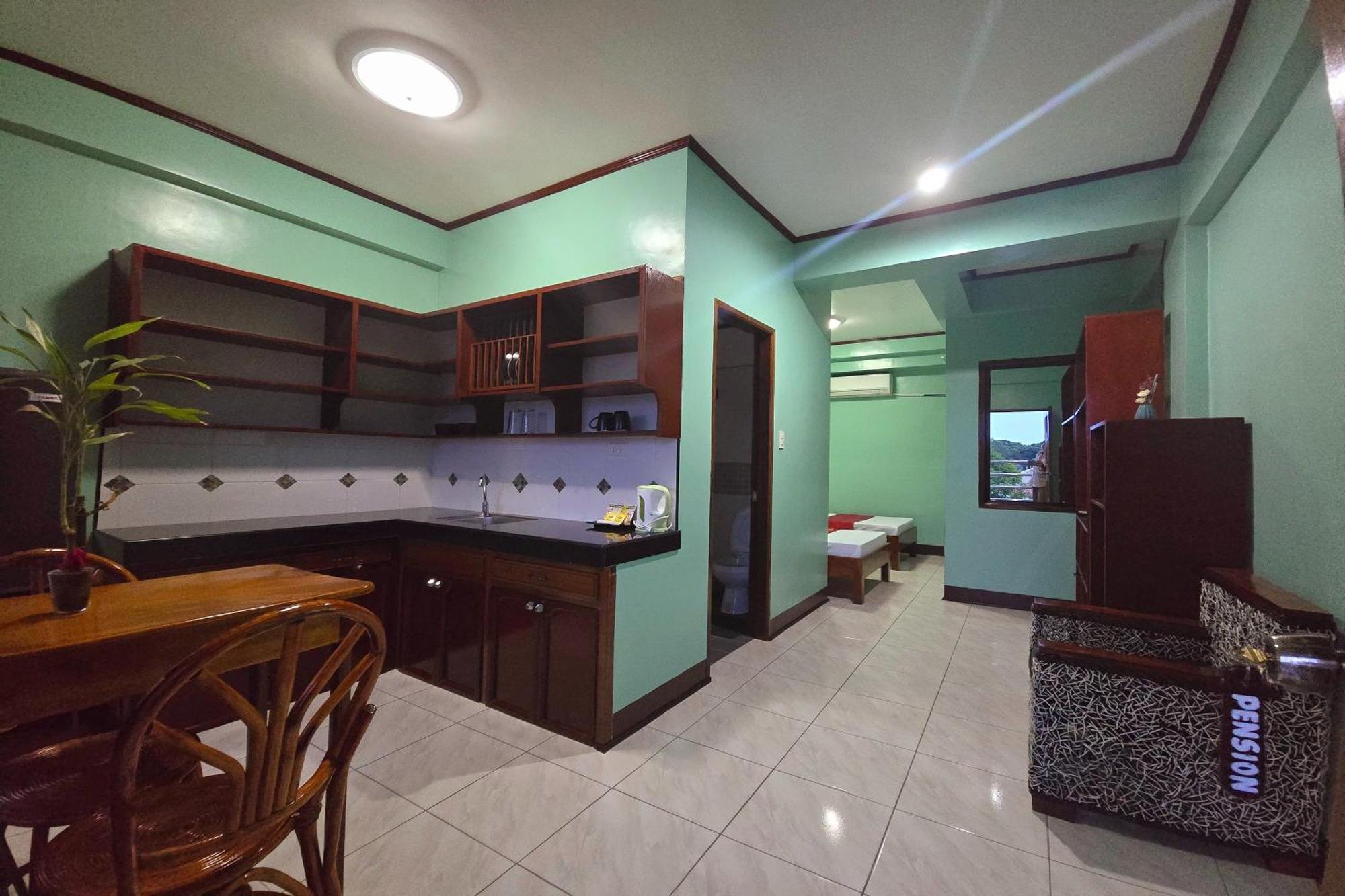 Nober Pension House City Center Puerto Princesa Dış mekan fotoğraf
