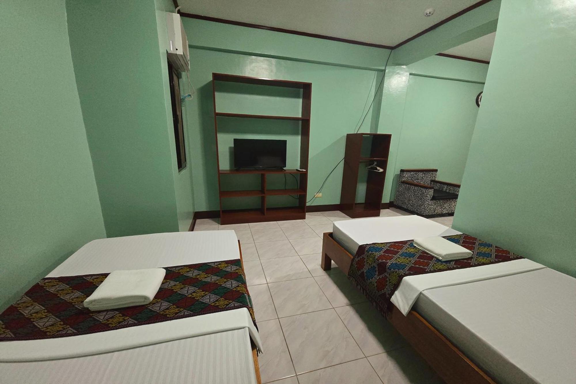 Nober Pension House City Center Puerto Princesa Dış mekan fotoğraf