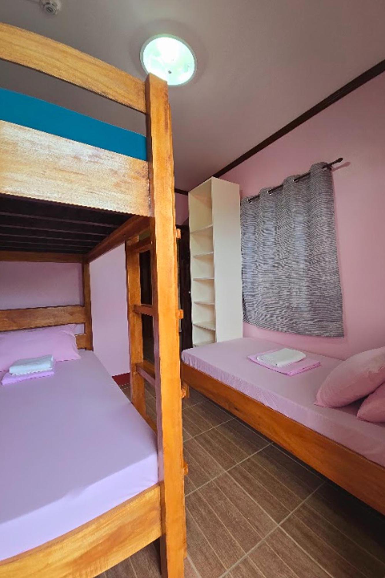 Nober Pension House City Center Puerto Princesa Dış mekan fotoğraf