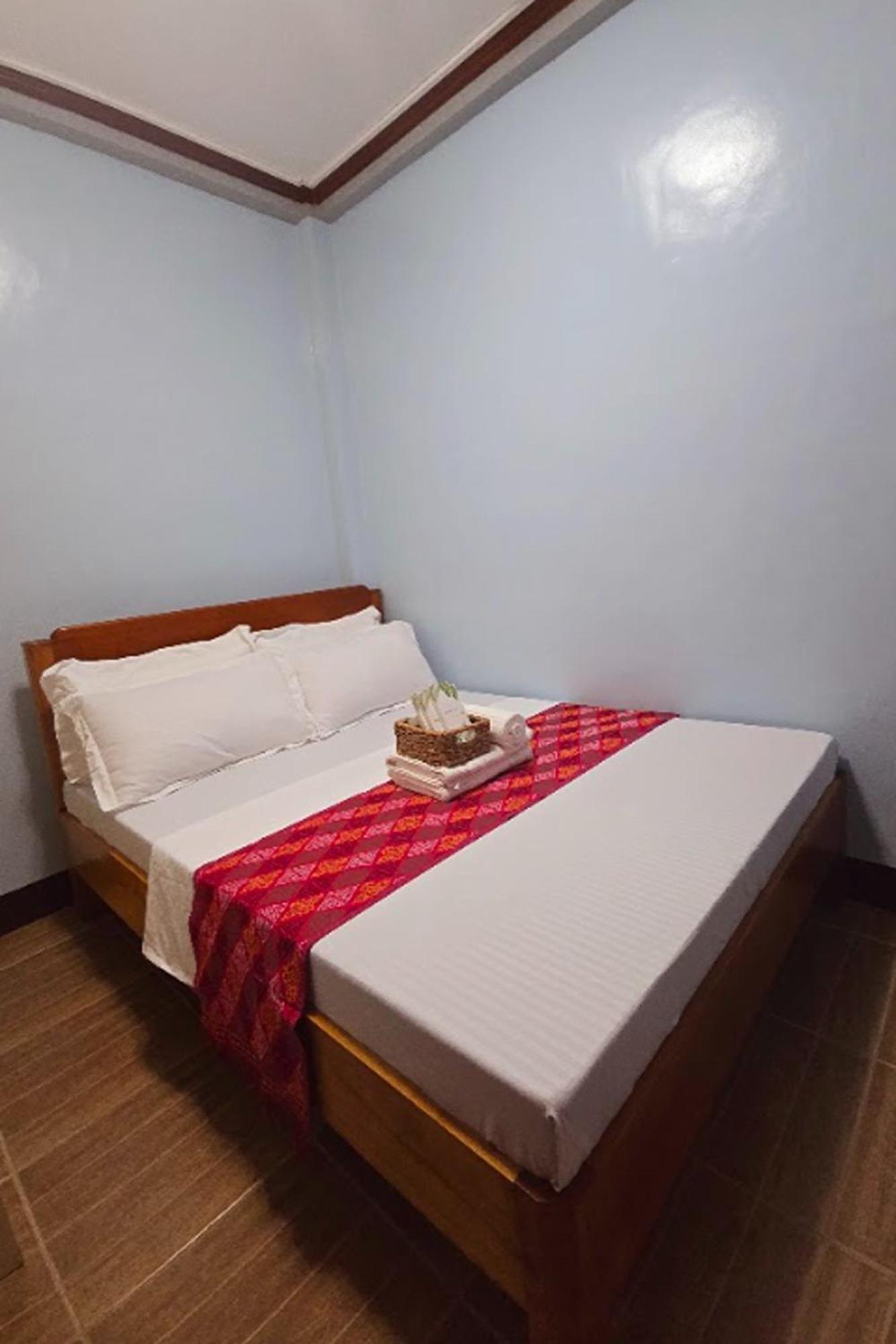 Nober Pension House City Center Puerto Princesa Dış mekan fotoğraf