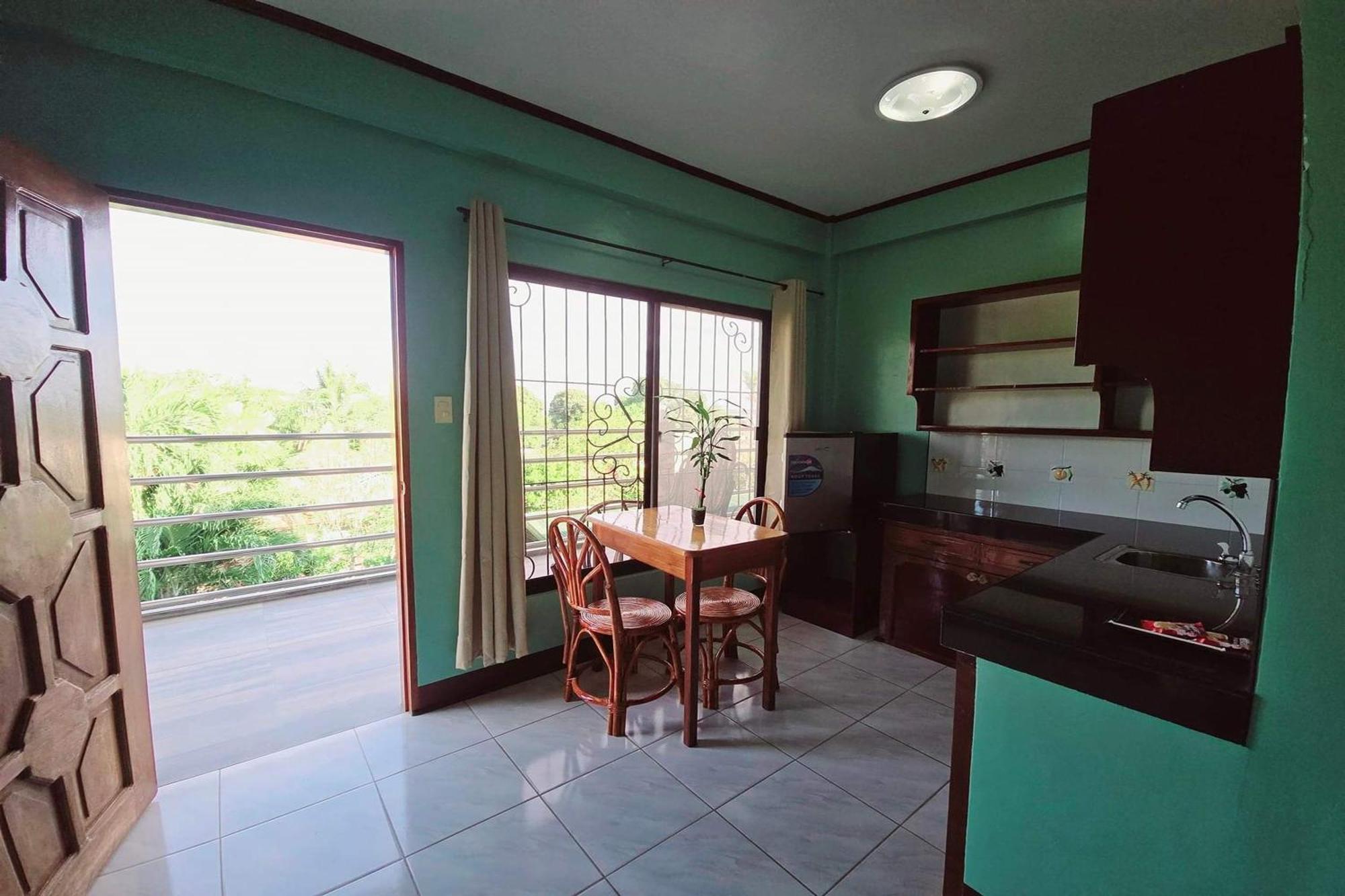 Nober Pension House City Center Puerto Princesa Dış mekan fotoğraf