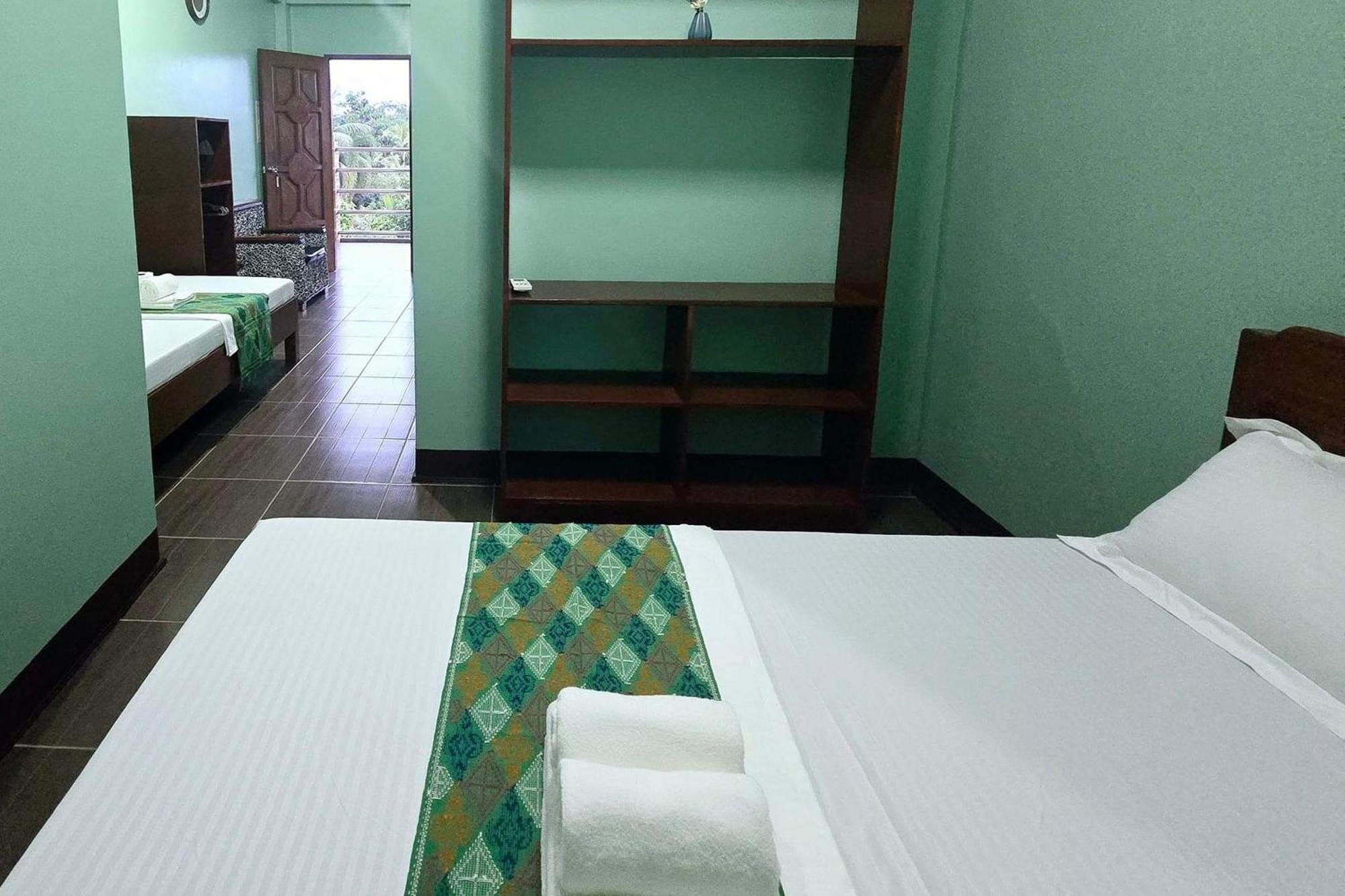 Nober Pension House City Center Puerto Princesa Dış mekan fotoğraf